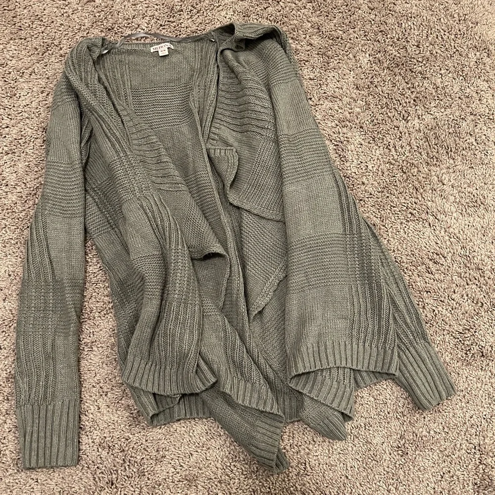 NWOT waterfall wrap Grey soft cardigan merona brand - Picture 2 of 3